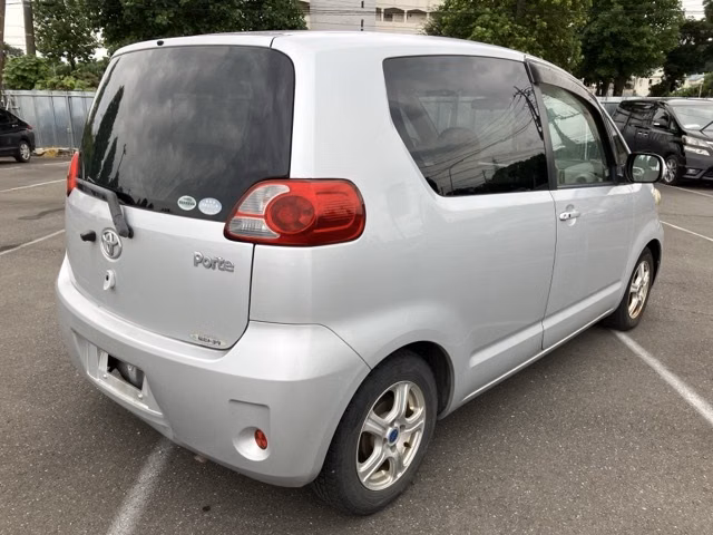 TOYOTA PORTE