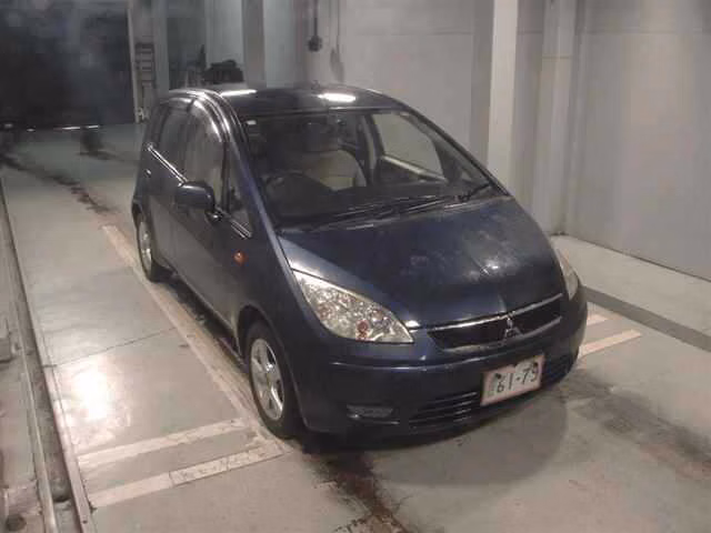 MITSUBISHI COLT