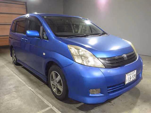TOYOTA ISIS