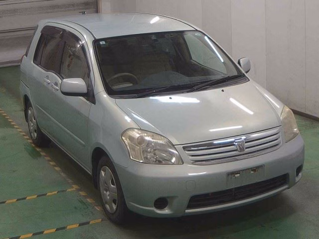TOYOTA RAUM