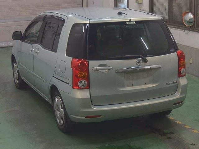TOYOTA RAUM