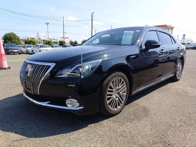 Toyota Crown Majesta