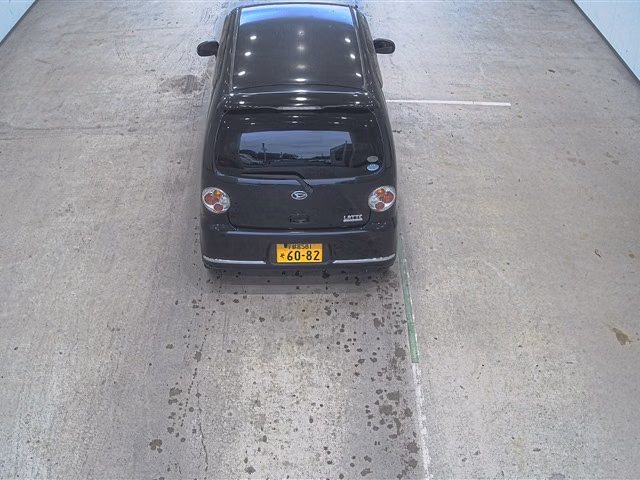 DAIHATSU MOVE LATTE