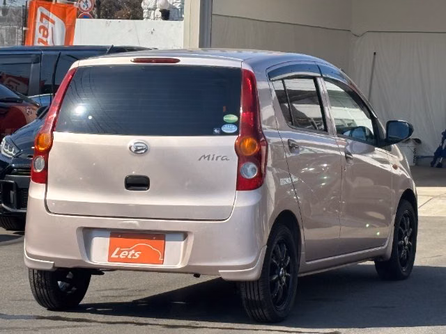 DAIHATSU MIRA