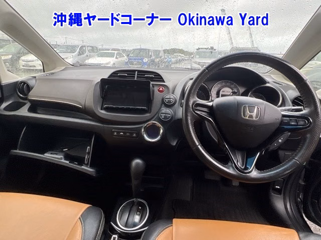 HONDA FIT SHUTTLE