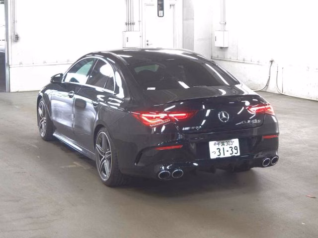MERCEDES-BENZ CLA-CLASS