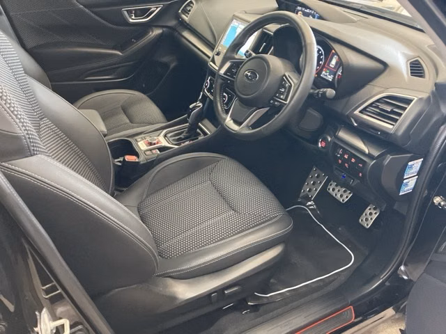 SUBARU FORESTER