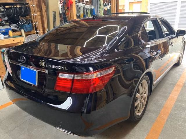 LEXUS LS600H