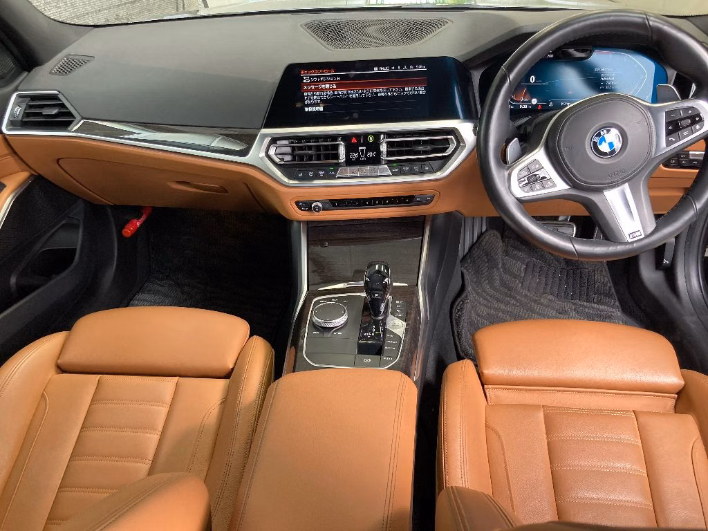BMW 3-SERIES