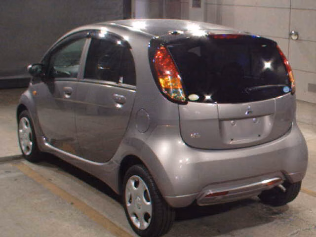 MITSUBISHI I