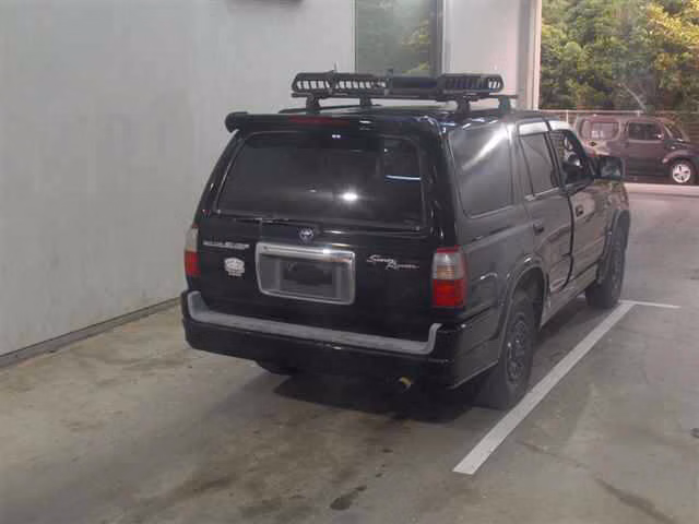 TOYOTA HILUX SURF