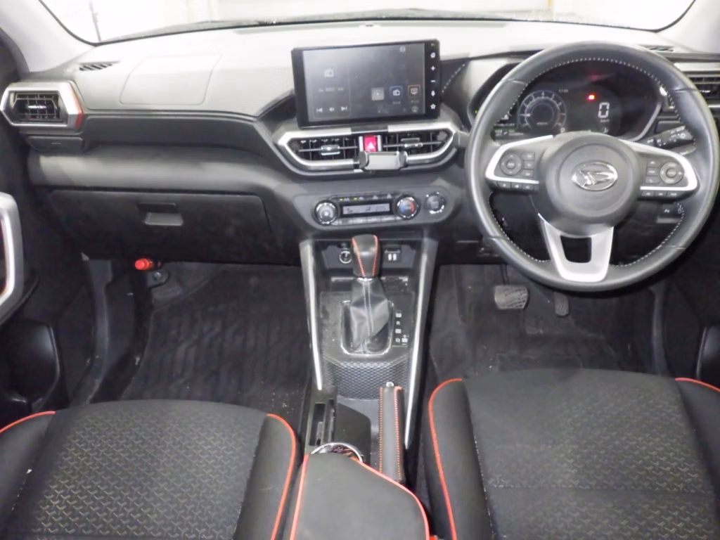 DAIHATSU ROCKY
