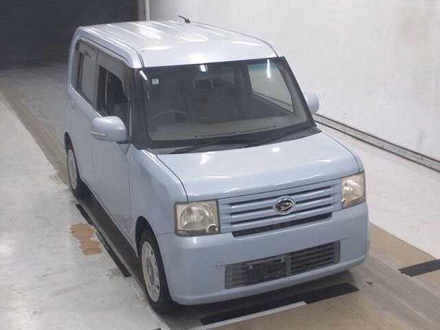 DAIHATSU MOVE CONTE