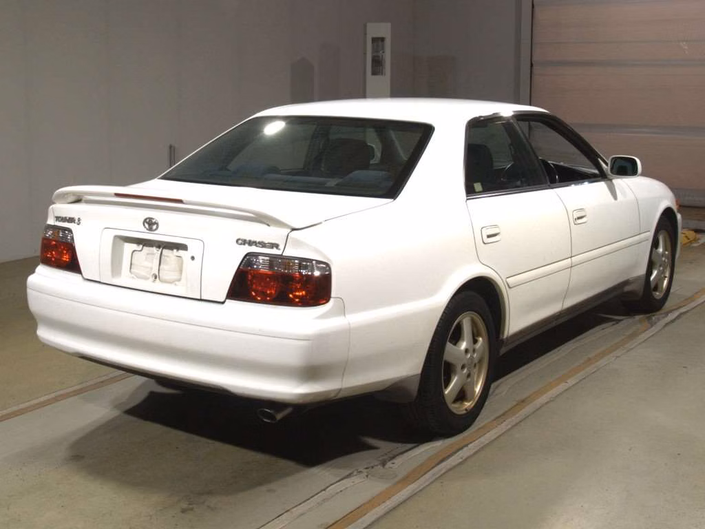 TOYOTA CHASER