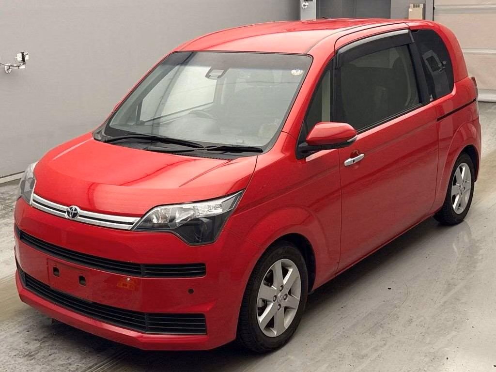 TOYOTA SPADE