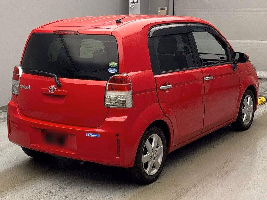 TOYOTA SPADE