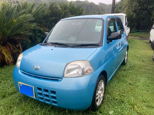 DAIHATSU ESSE