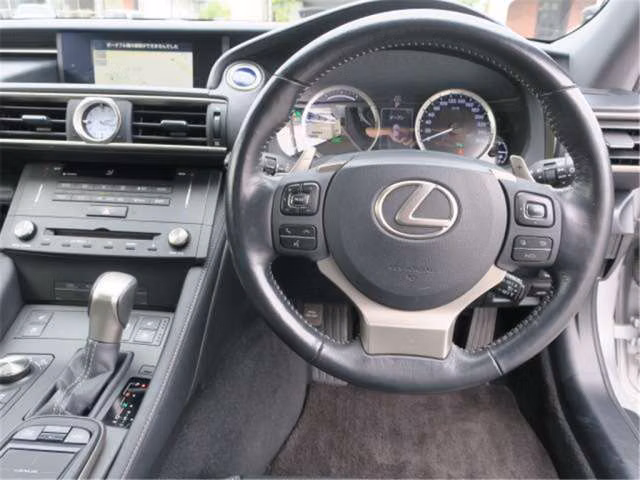 Lexus RC300h