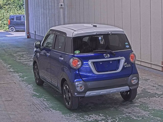 DAIHATSU CAST