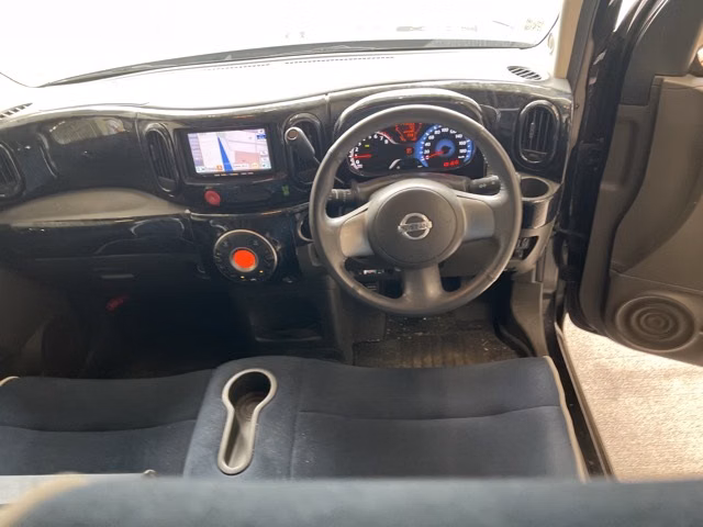 NISSAN CUBE