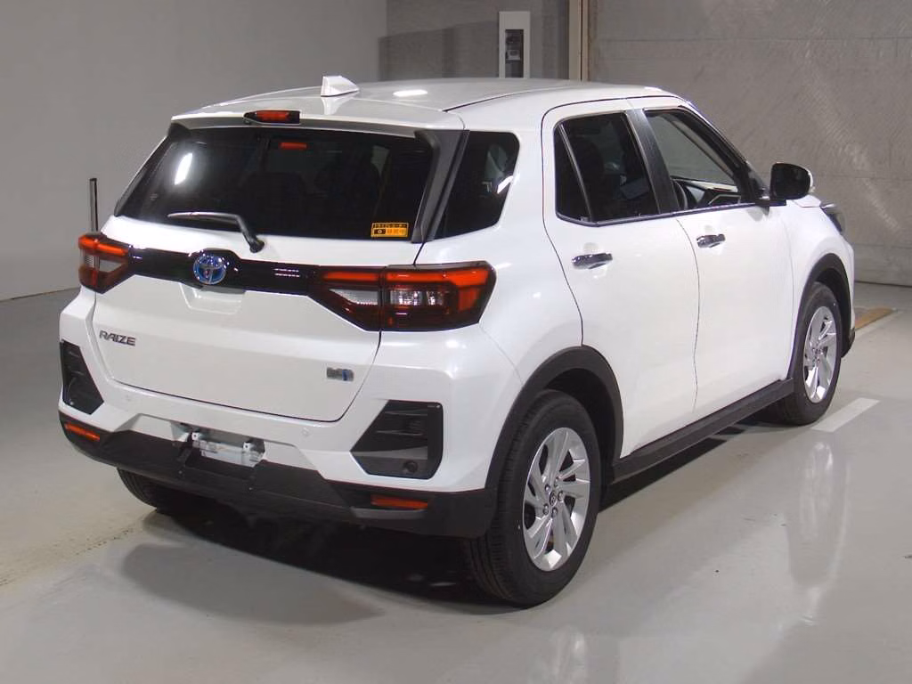 TOYOTA RAIZE