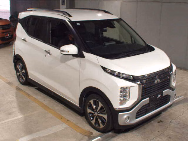 MITSUBISHI EK X