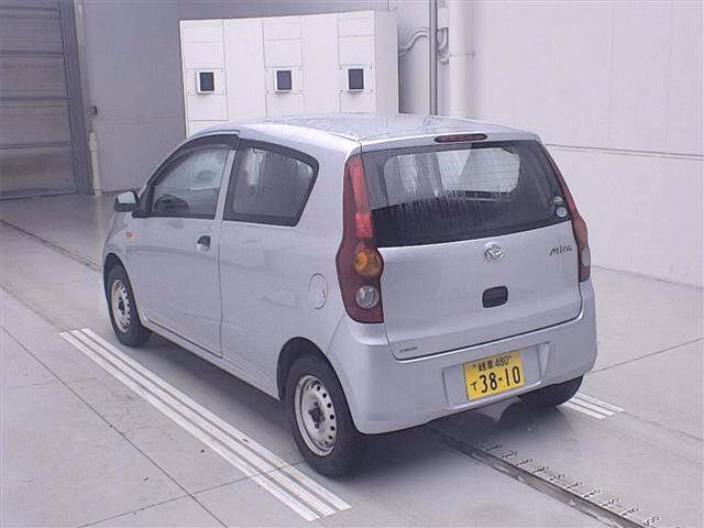 DAIHATSU MIRA