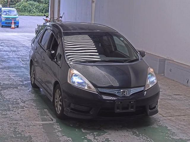 HONDA FIT SHUTTLE