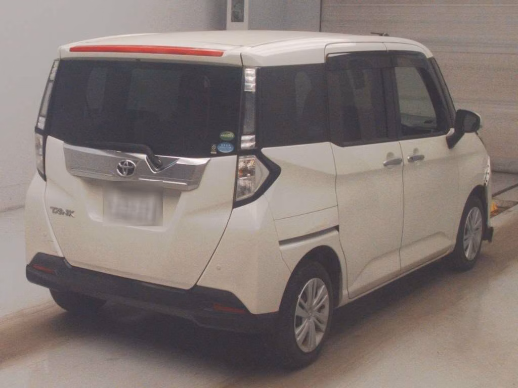 TOYOTA TANK