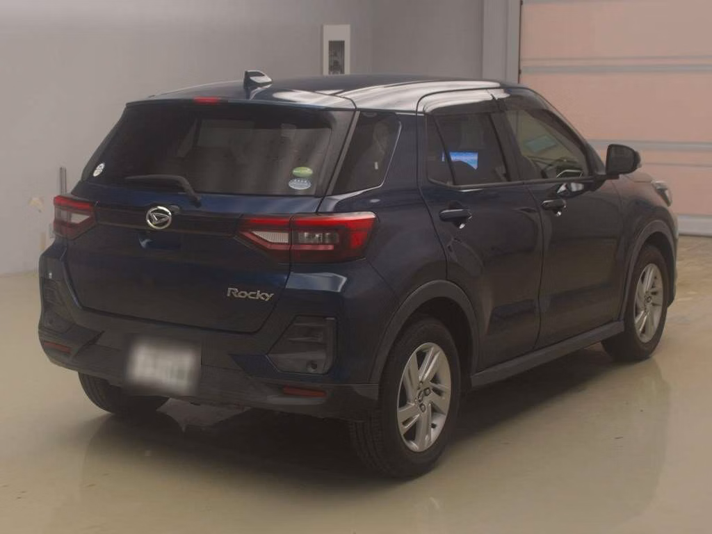 DAIHATSU ROCKY