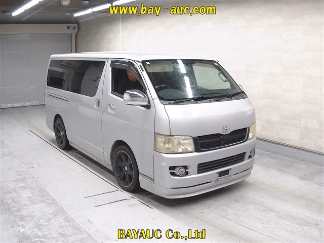 Toyota Regius Ace