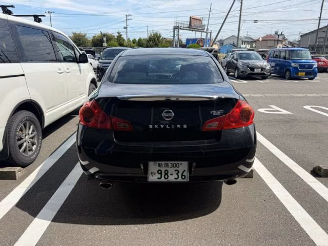 Nissan Skyline