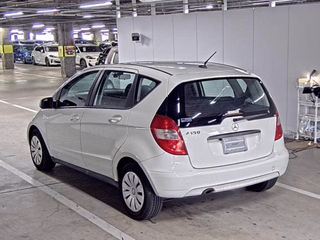 MERCEDES-BENZ A-CLASS