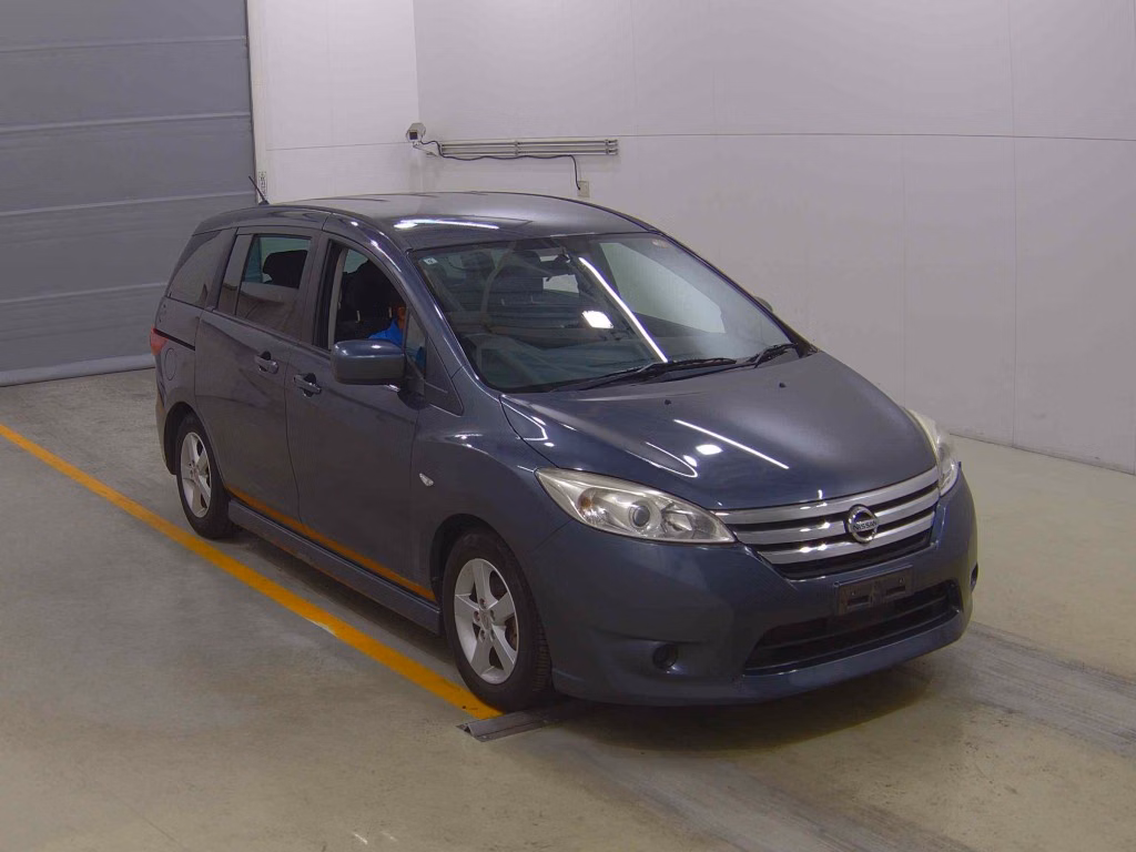 Nissan Lafesta