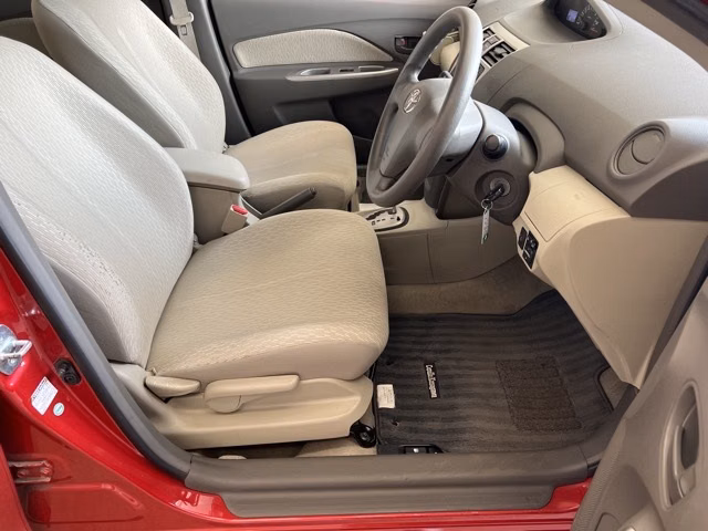 TOYOTA BELTA