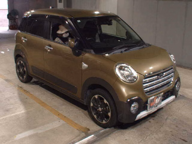 DAIHATSU CAST