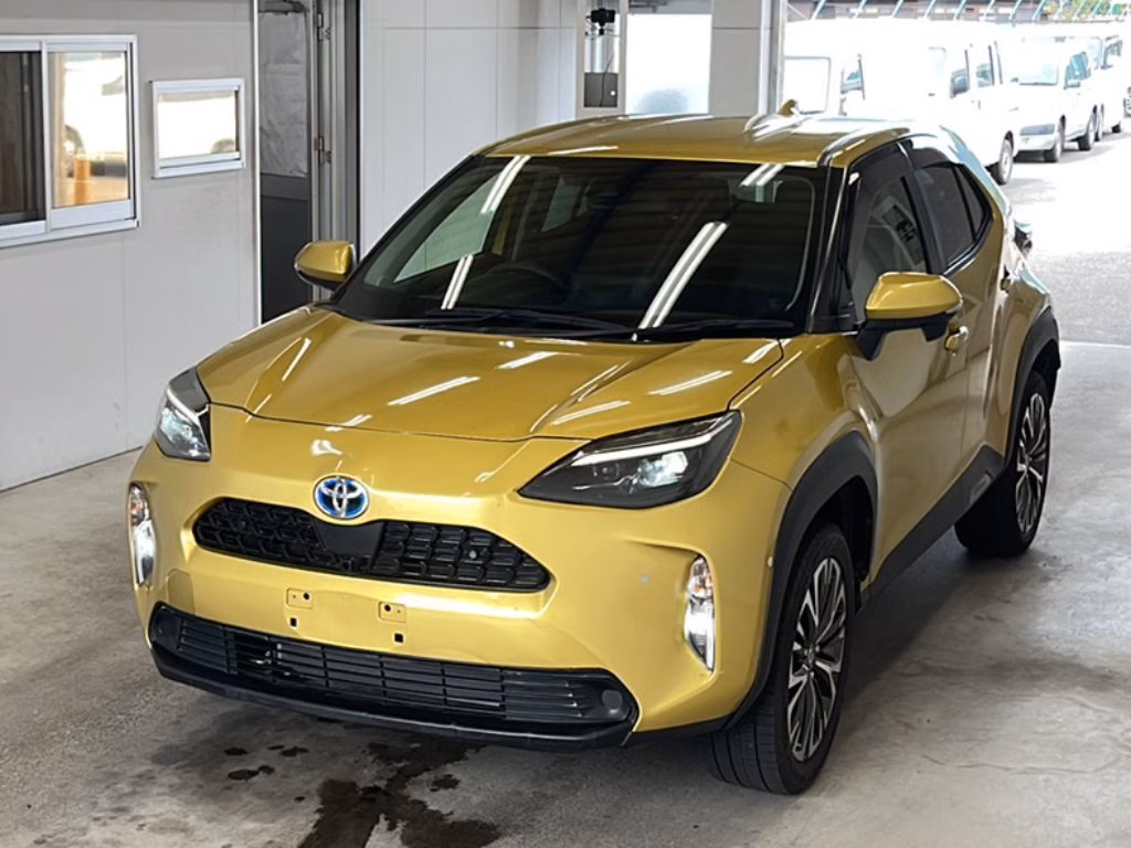 TOYOTA YARIS CROSS