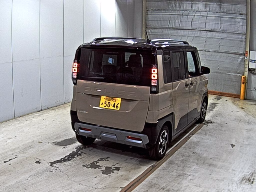 MITSUBISHI DELICA MINI