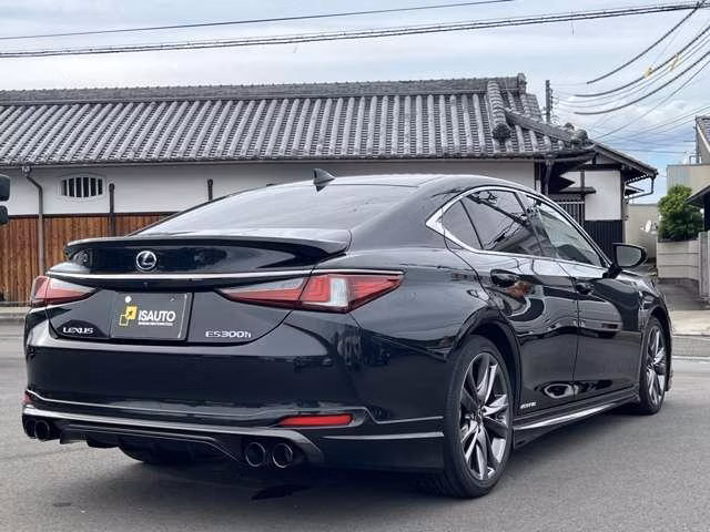 Lexus ES300h