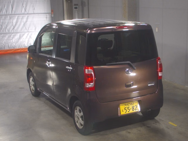 DAIHATSU TANTO EXE