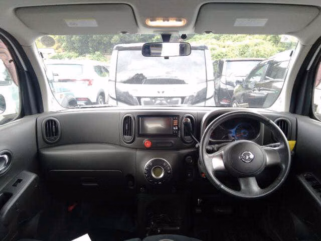 NISSAN CUBE