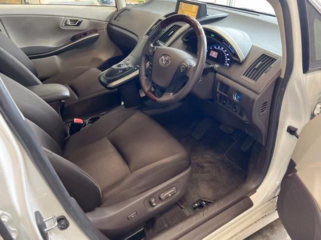 TOYOTA SAI