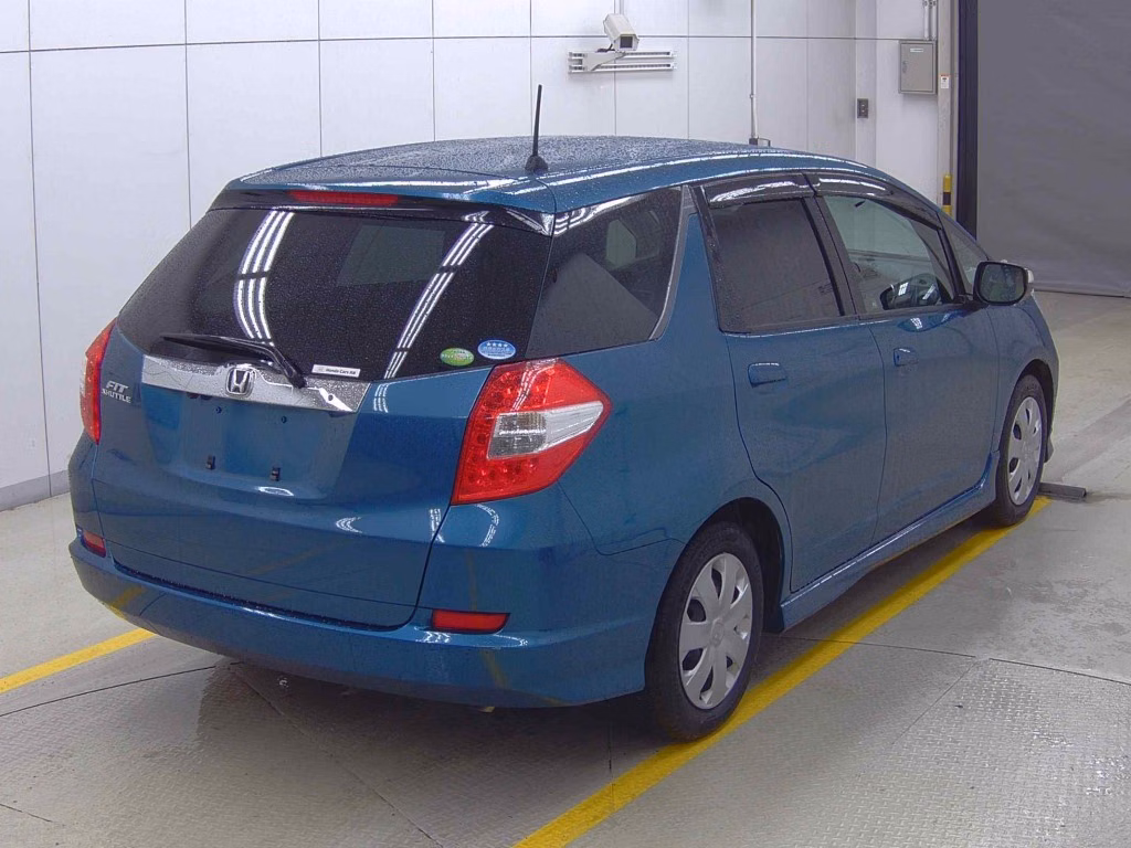 HONDA FIT SHUTTLE