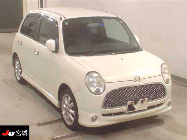 DAIHATSU MIRA GINO