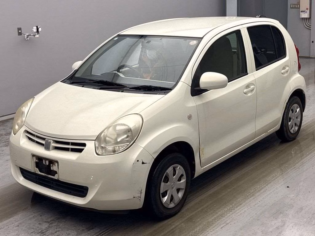 TOYOTA PASSO