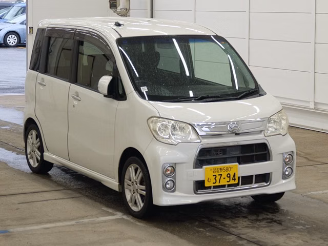 DAIHATSU TANTO EXE
