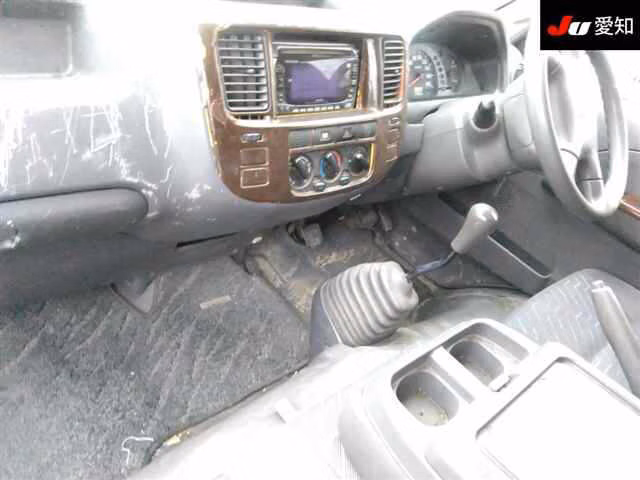 NISSAN CARAVAN