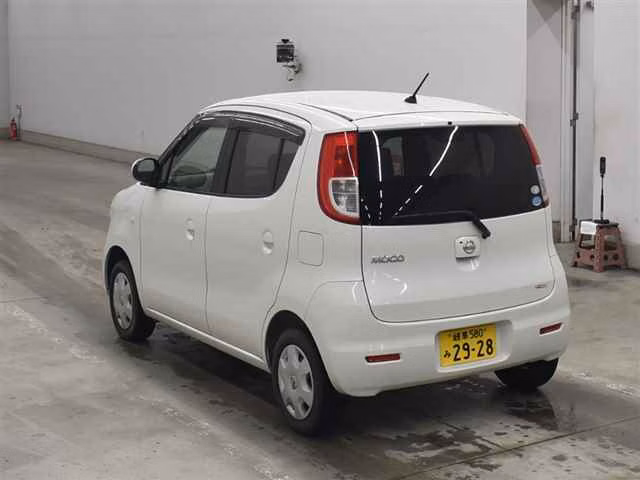NISSAN MOCO