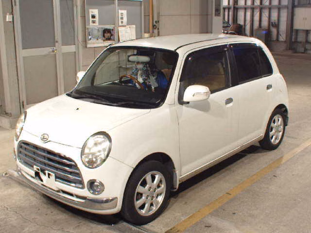 DAIHATSU MIRA GINO