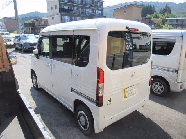 HONDA N-VAN